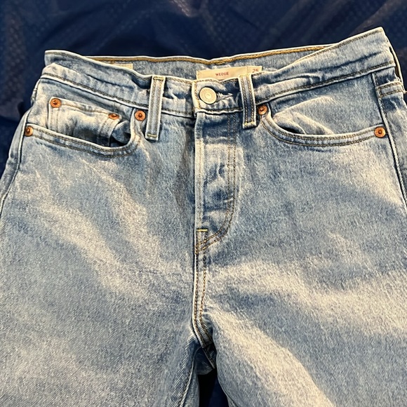 Levi’s wedgie icon fit high waist jeans - Picture 5 of 7